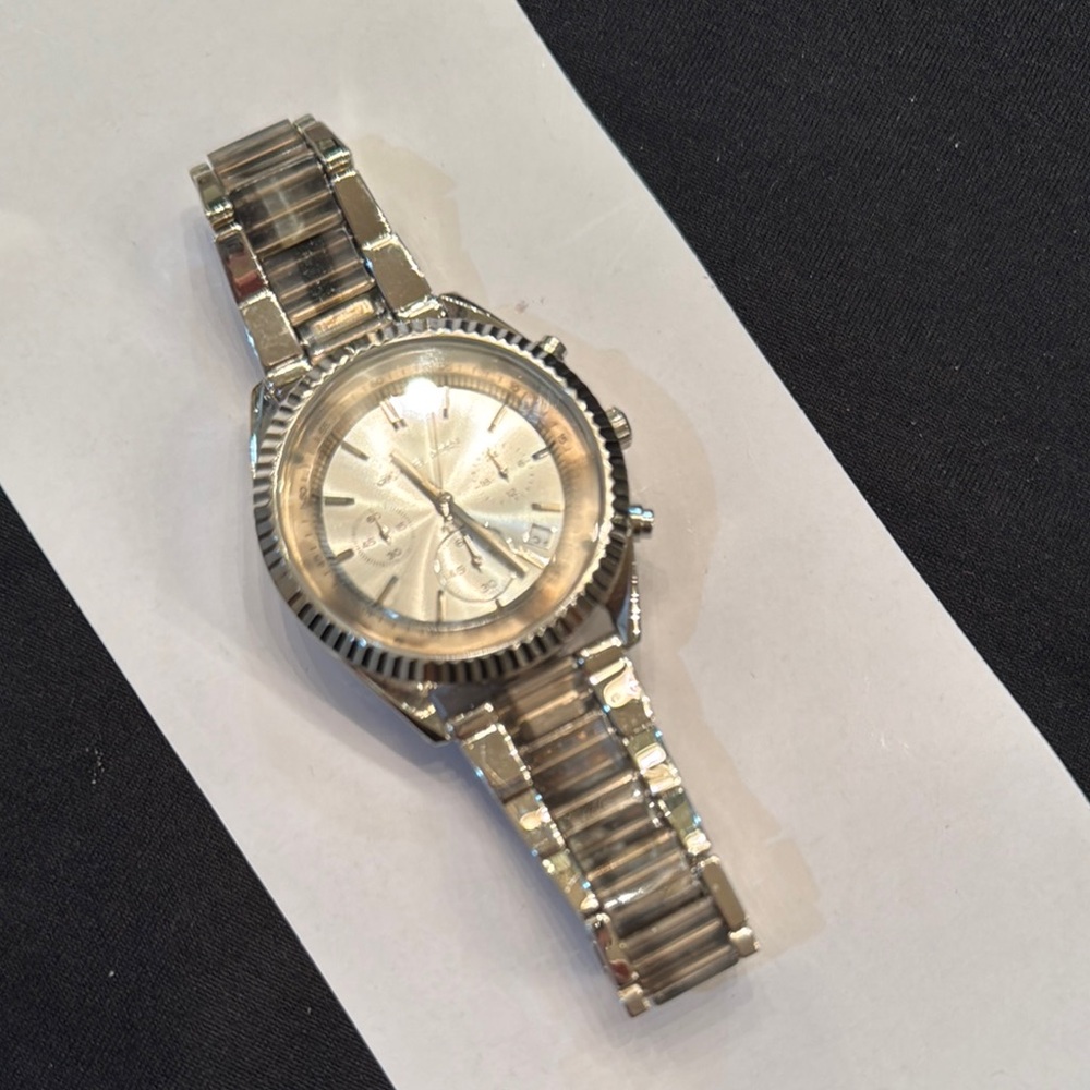 Michael Kors Silver and gray tortoise Women's Watch